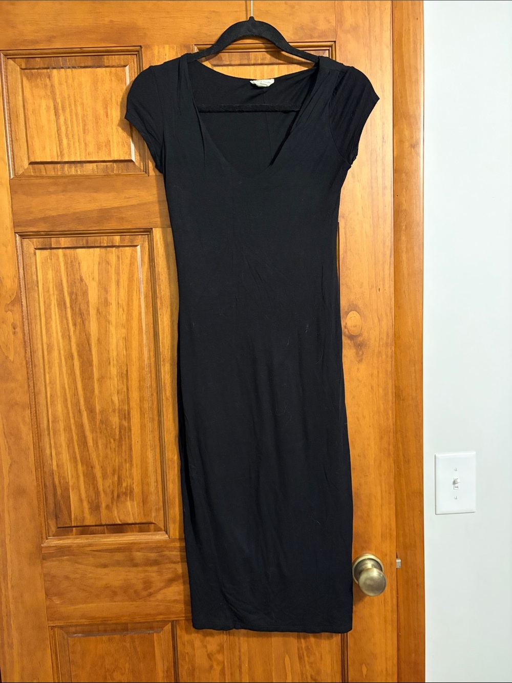 See You Monday Black Cap-Sleeve Midi Dress